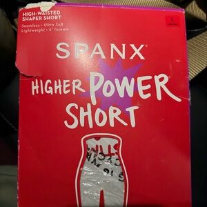 SPANX Seamless Higher Power Short - Soft Nude Size L